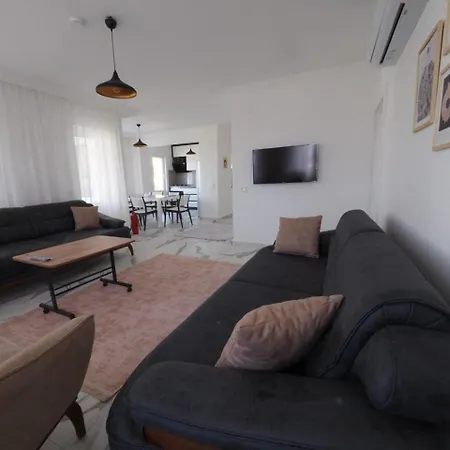 Apartment Mey